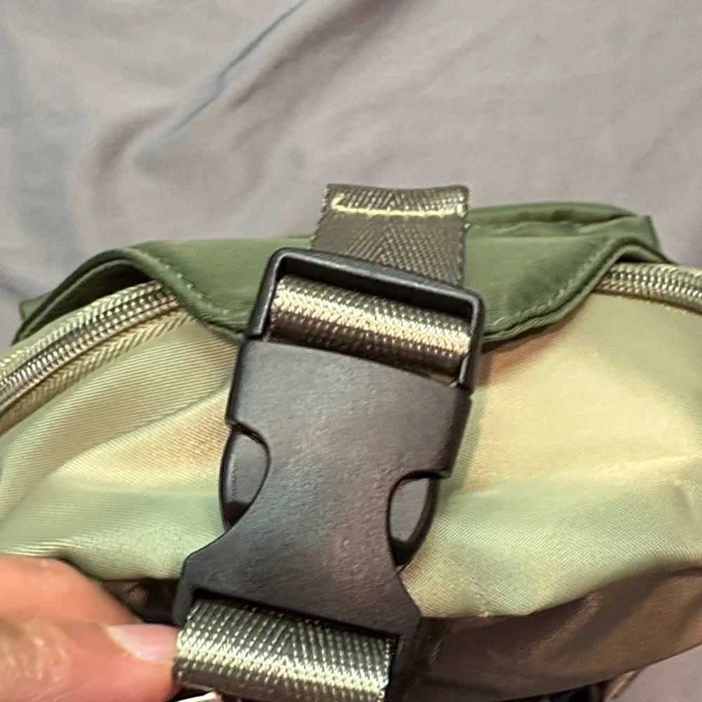 Wonder Nation Kids Sling Bag Olive Green‎ NWT Patches Adjustable Crossbody Strap